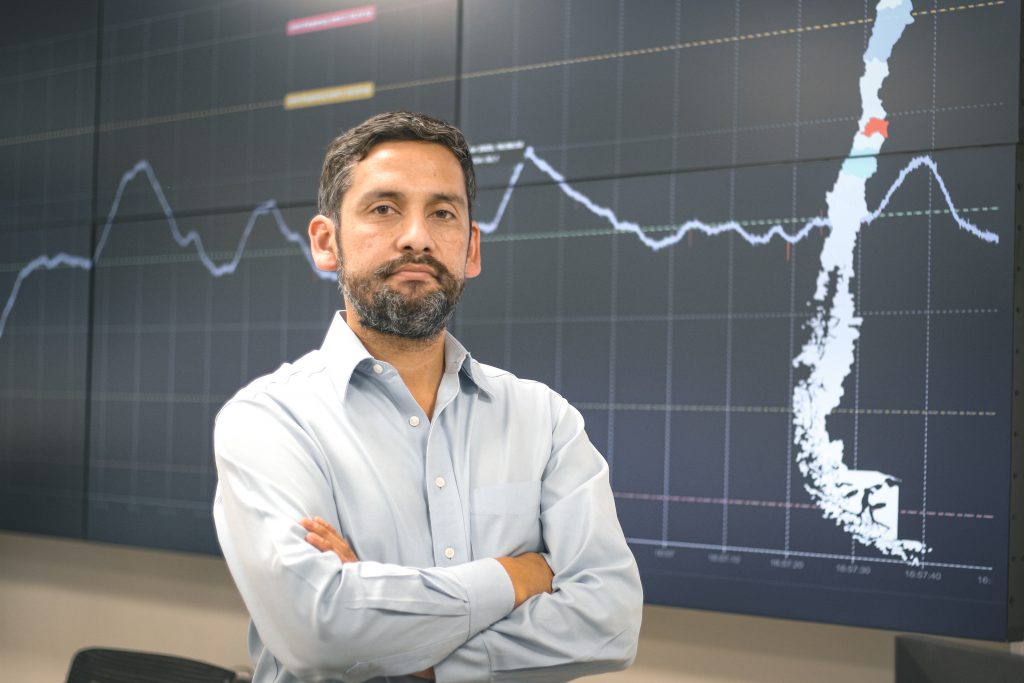 Frente al cambio climático: Investigador Usach desarrollará herramienta para fortalecer sistema eléctrico nacional