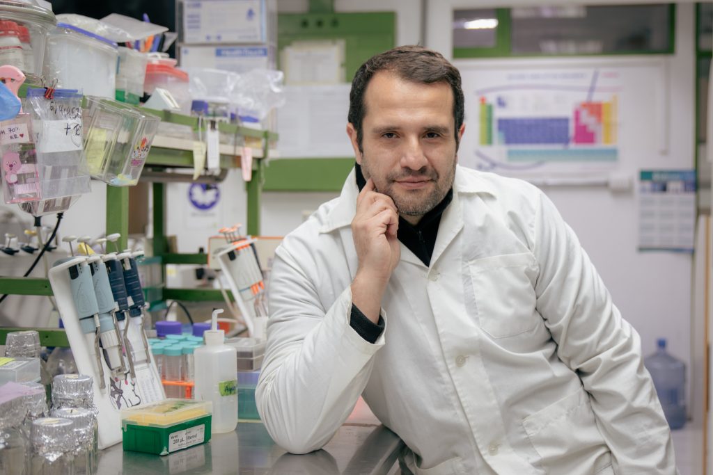 Investigación Usach busca generar prebiótico a partir de lactosa