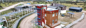 Proyecto científico logra integración tecnológica para una vivienda hídrica y energéticamente sostenible