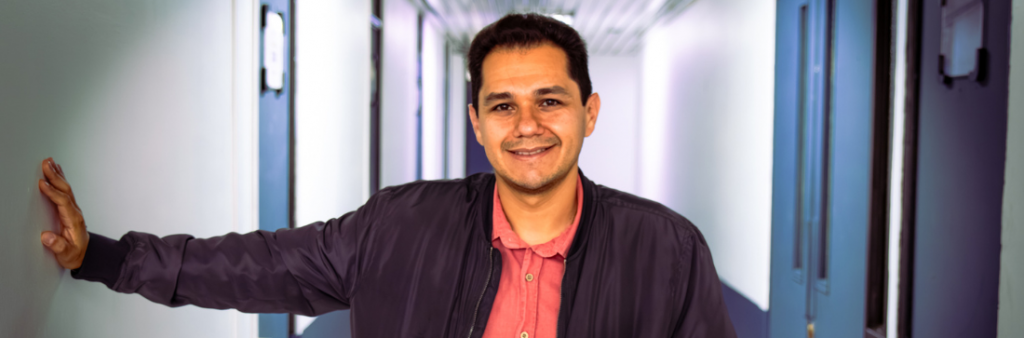 Usach implementa plataforma de drones autónomos para validar experimentalmente sistemas dinámicos y redes móviles