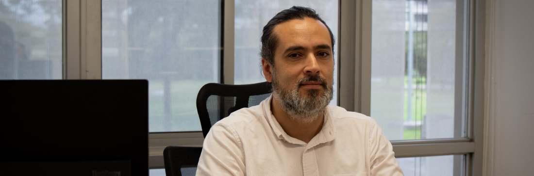 Investigación Usach analiza el rol político de uno de los grandes grupos económicos de Chile